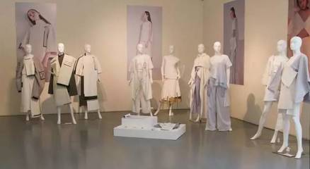 中國美術(shù)學院上海設計學院時尚產(chǎn)品設計系服裝與服飾設計專業(yè)2017屆畢業(yè)設計展